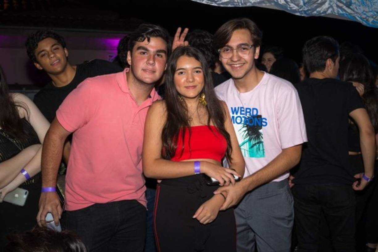 óscar Prego, Michelle Obregón y Michael Lardizábal.