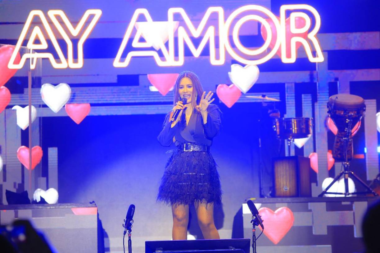 Myrian Hernández manifestó su alegría por presentarse por primera vez en San Pedro Sula. 