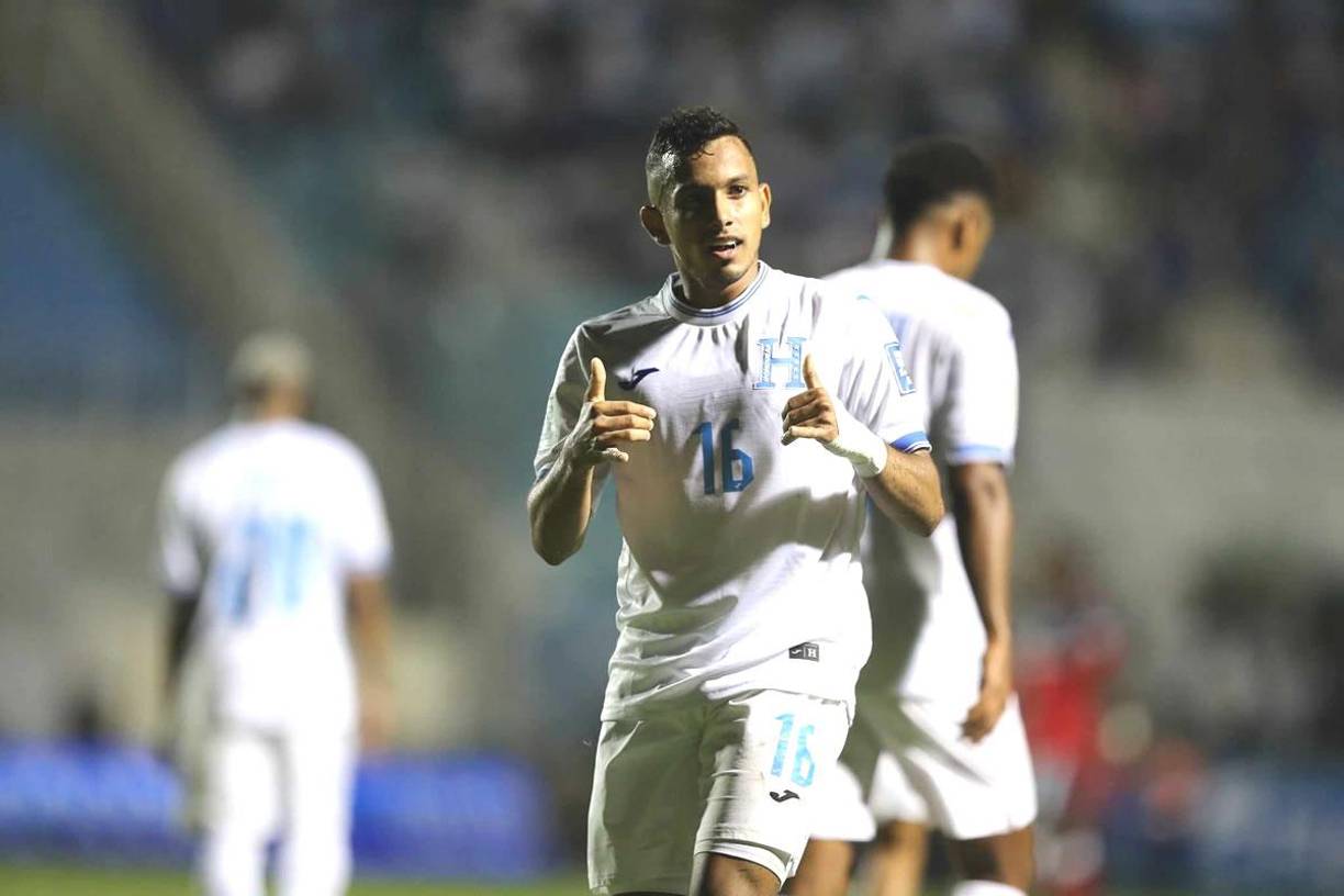 Edwin Rodríguez - Es un amuleto prácticamente para Honduras. El ‘8’ del Olimpia seguirá siendo titular con Reinaldo Rueda.