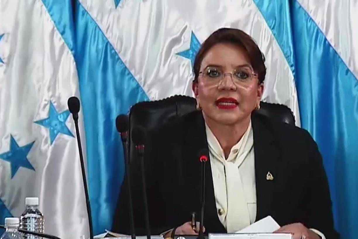 Manifestó que “el <b>Partido Libertad y Refundación</b> (<b>Libre</b>), actualmente en el poder, podría optar por <b>radicalizarse</b> y posicionar a <b>Washington</b> como el típico ‘enemigo externo’ de la izquierda latinoamericana”. 