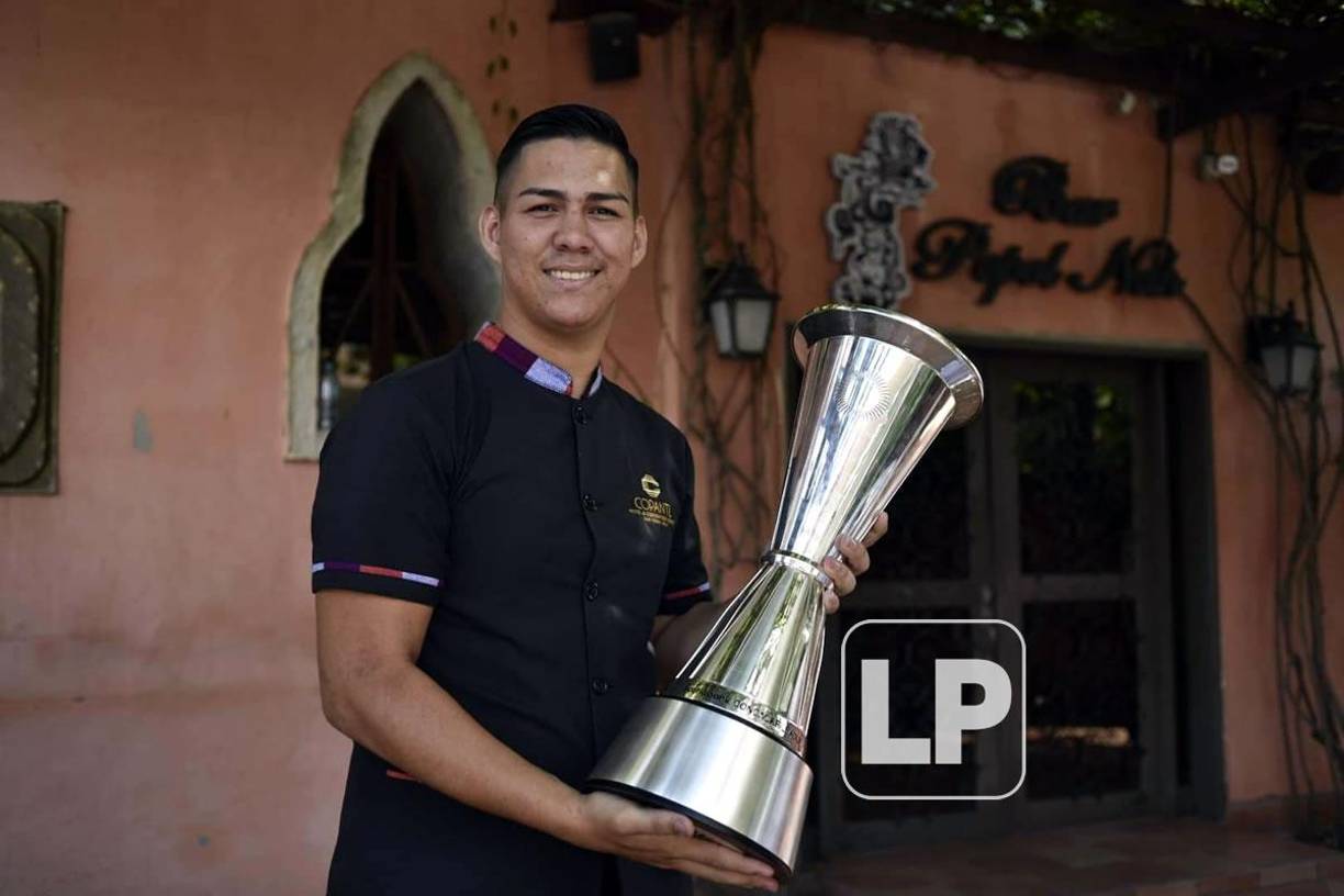 Algarabía por Olimpia y la copa de campeón de Liga Concacaf en San Pedro Sula