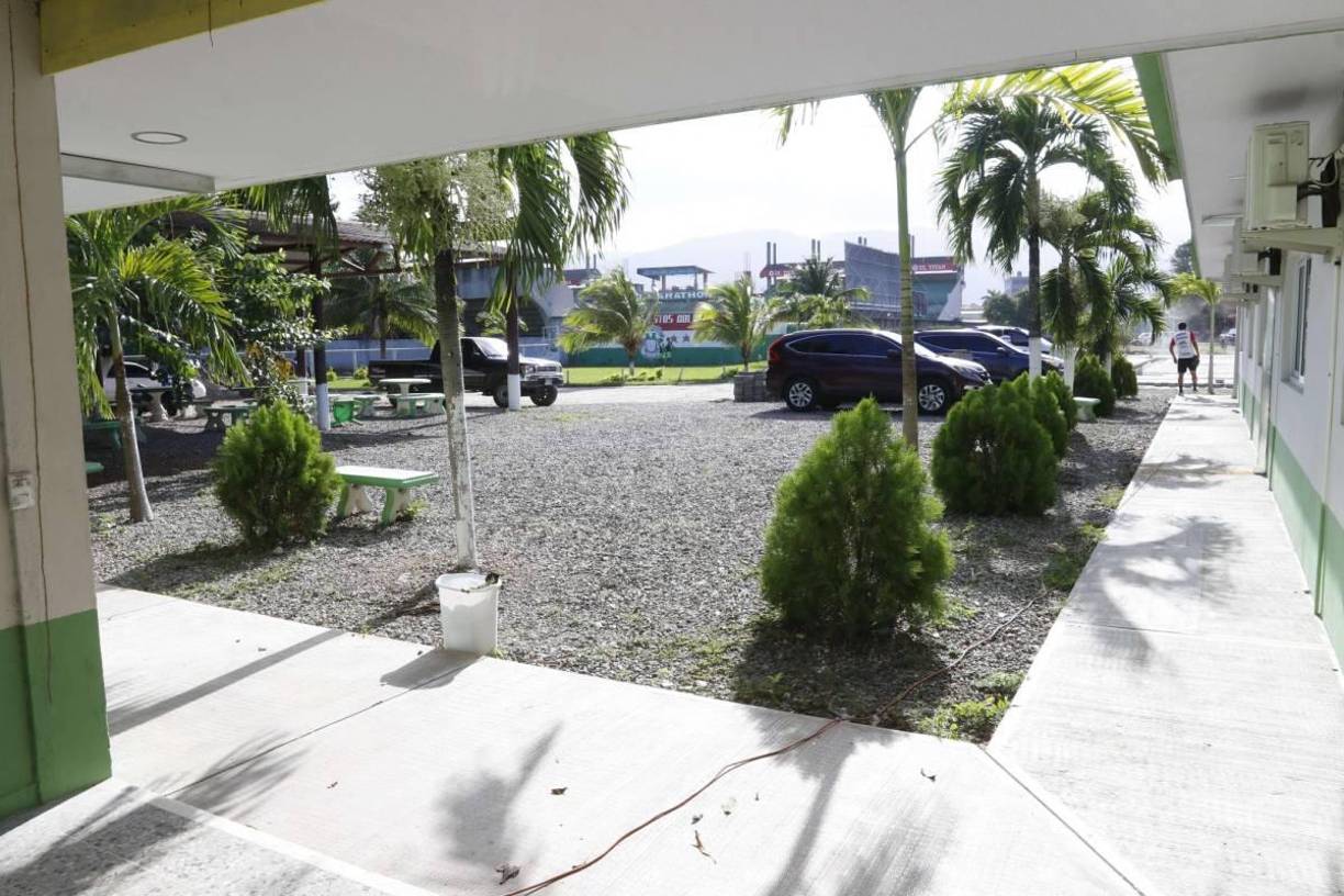 A continuación haremos un recorrido por las instalaciones de la cada vez más moderna sede del club esmeralda de San Pedro Sula. 