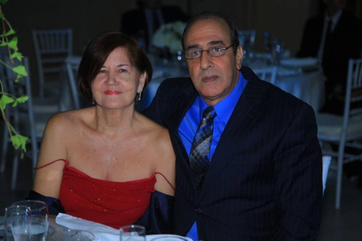 Barbie y Roberto Sammur.