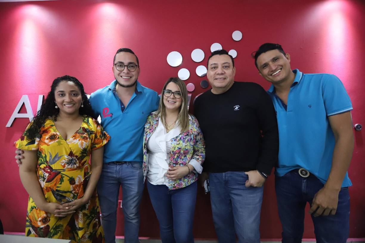 En alianza estratégica de Power FM, Exa y Diario LA PRENSA, entregaron a sus audiencias diversos premios. 