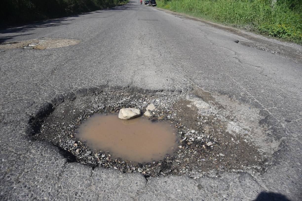 Toda la carretera está severamente dañada, entre El Progreso, Yoro, y Trujillo, en Colón 
