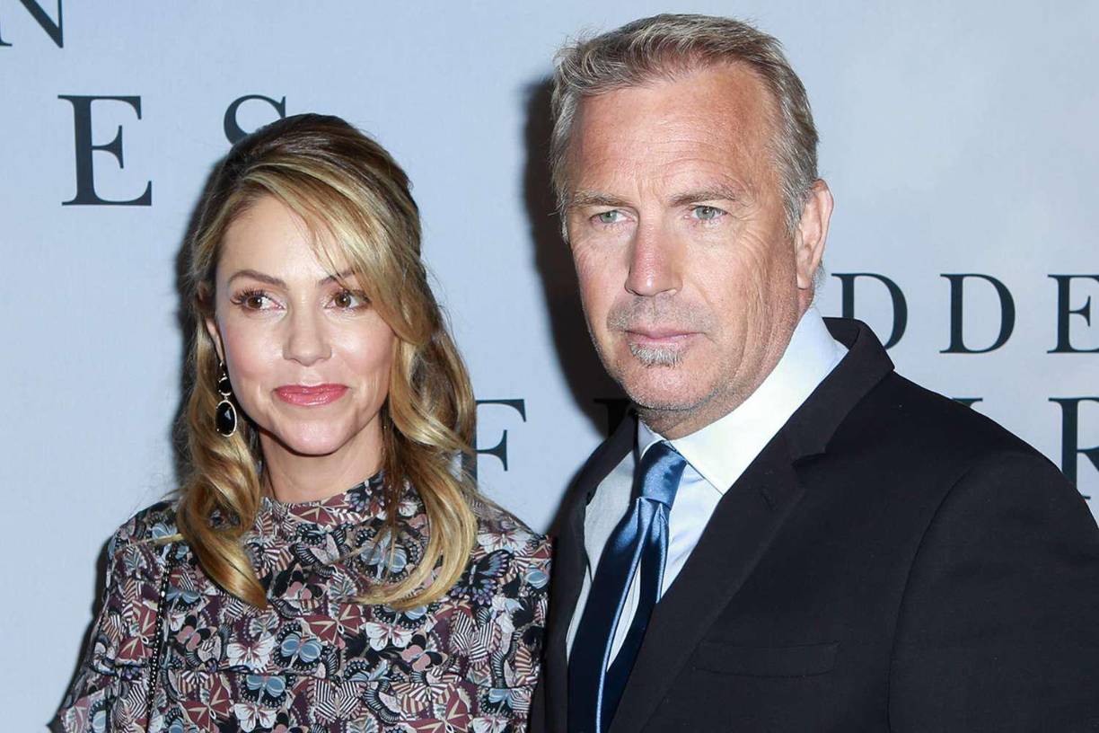 Kevin Costner aseguró que estar en un tribunal por su divorcio es el lugar más horrible, sobre todo cuando aún dice amar a Christine Baumgartner, su exesposa y madre de sus tres hijos menores. 