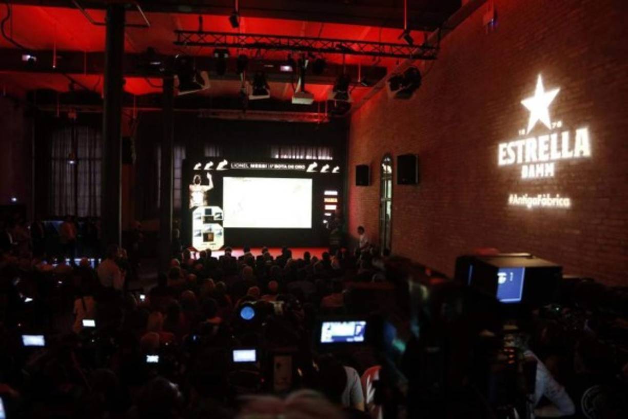 Casa llena para ver a Messi recibir su sexta Bota de Oro.