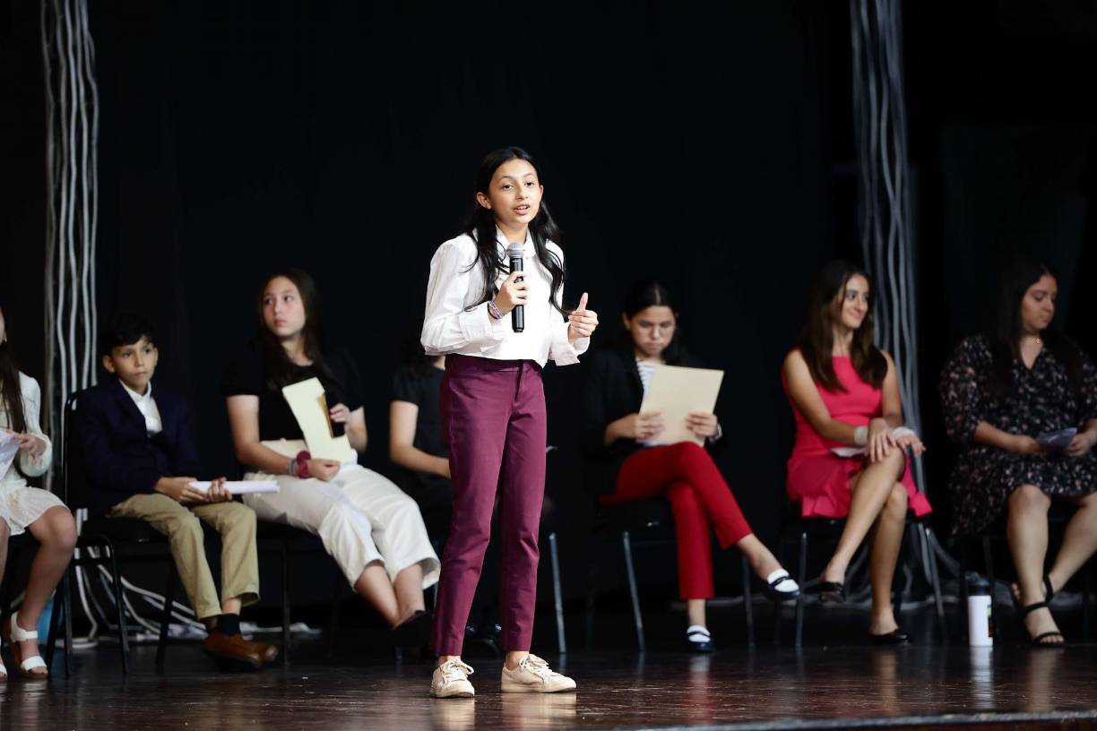 Además, se expuso sobre la pobreza en Honduras y cómo esto afecta en el acceso a la alimentación, el acceso a la educación y a la salud.