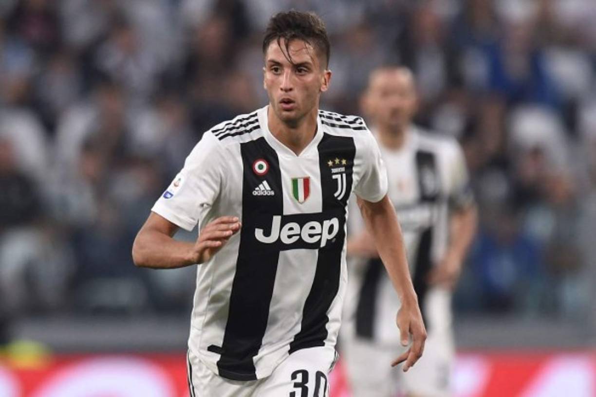 Según informa La Gazzeta dello Sport, el Barcelona tiene un preacuerdo con la Juventus por Rodrigo Bentancur. El centrocampista uruguayo llegaría al club azulgrana previo pago de 60 millones de euros.