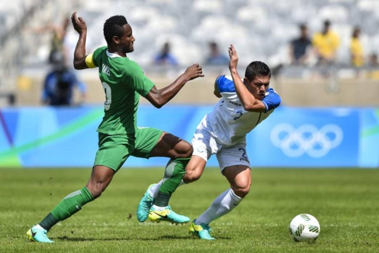Jonathan Paz destacó en los Juegos Olímpicos de Río. Juega de defensa y pertenece al Olimpia. Tiene 22 años.