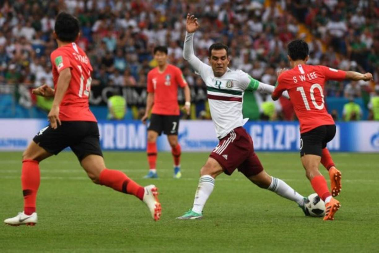 Rafael Márquez se convirtió en el tercer jugador en jugar cinco mundiales mayores. Se unió a su compatriota, el portero Antonio Carbajal y al alemán Lothar Matthäus. Buffón estuvo en cinco, pero en el primero no tuvo participación.