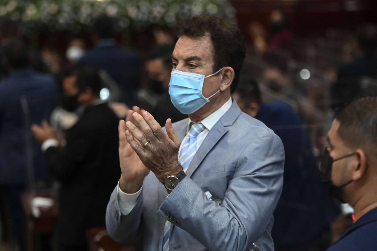 Uno de los principales acuerdos del BOC, según Nasralla, es integrar un bloque parlamentario para evitar que iniciativas lesivas de Libre sean presentadas en el Congreso Nacional. 