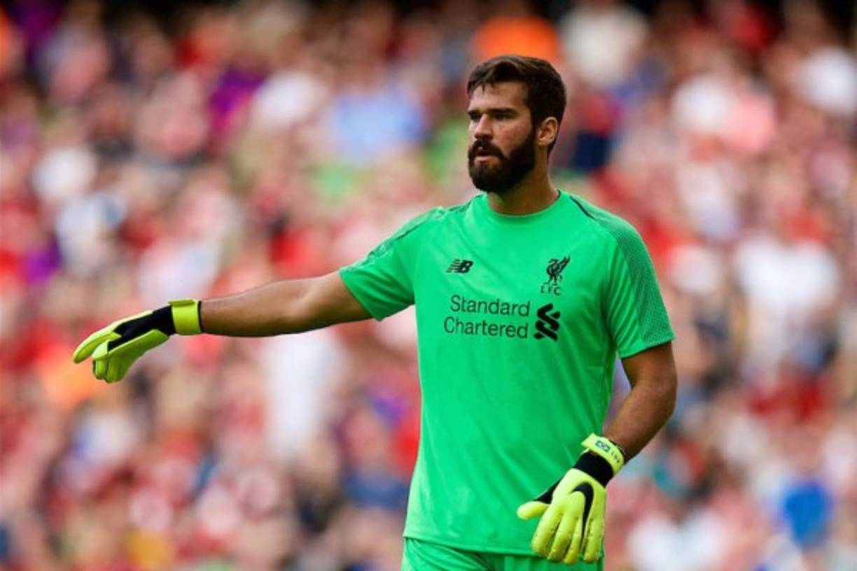 6. Alisson Becker - De la Roma al Liverpool por 62,50 millones de euros.