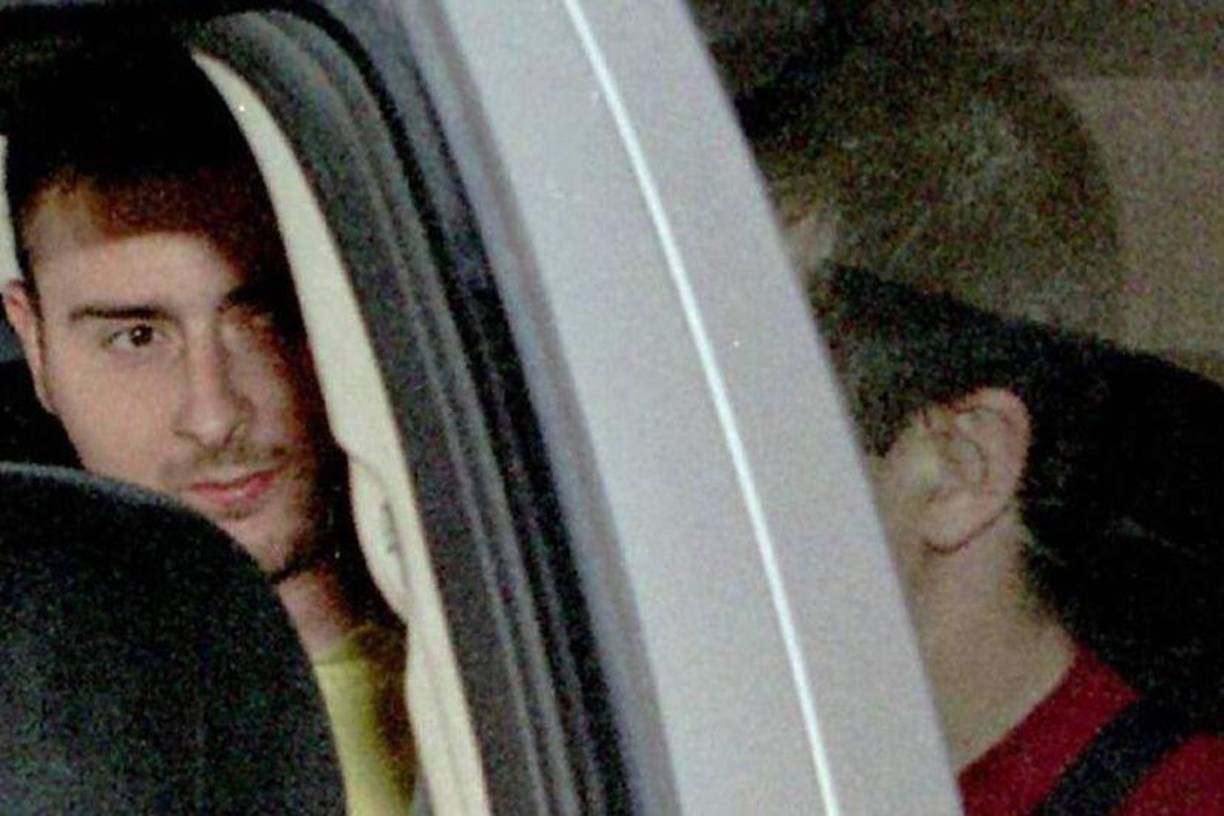 Trece días después, el 6 de febrero, Juan Carlos Martín, un empleado del aeropuerto de Barajas, fue asesinado mientras esperaba el autobús. En la escena del crimen, la Policía encontró una carta de naipes: el as de copas. Este detalle, que inicialmente parecía irrelevante, se convertiría en la firma del asesino.