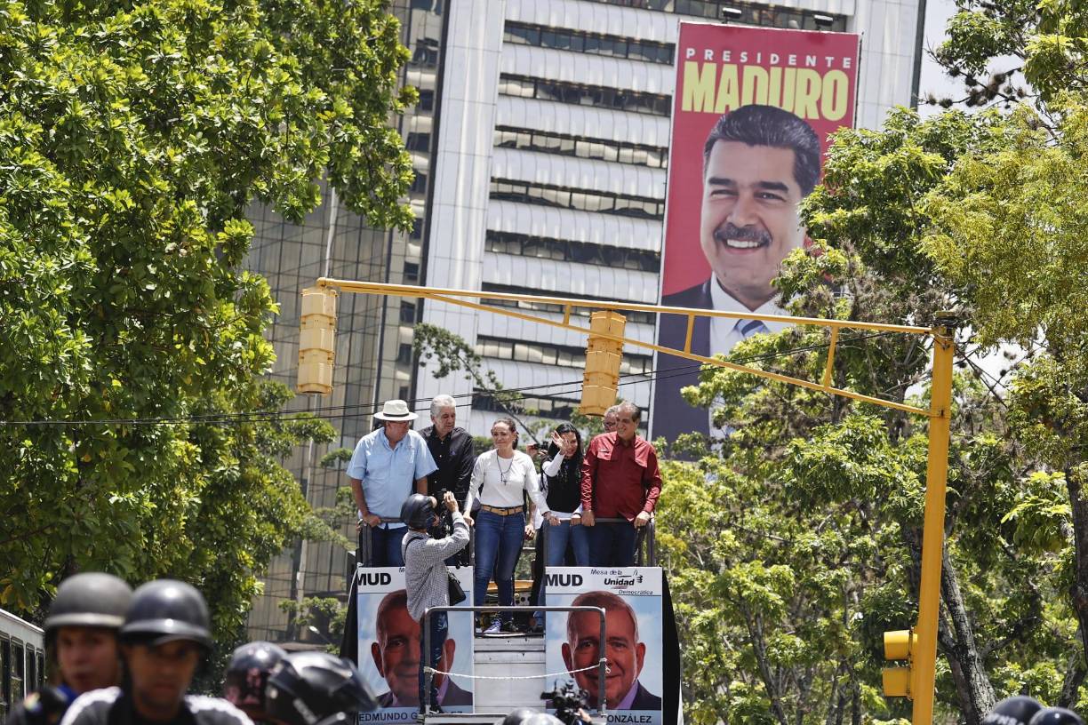  Según el Ejecutivo, las protestas poselectorales han dejado más de 2.400 detenidos y 25 muertes.