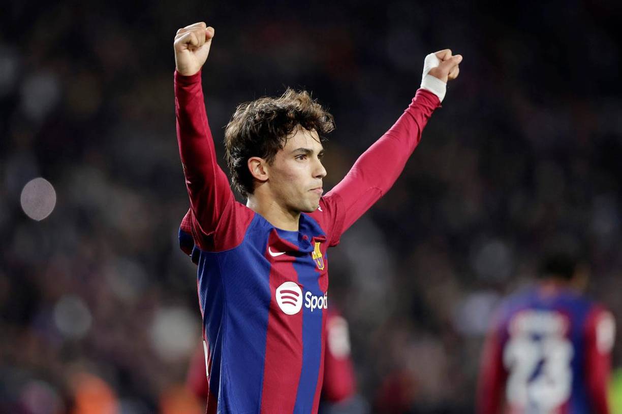 Joao Félix es el primer fichaje de Hansi Flick en el Barcelona. El técnico alemán pide la cesión del portugués y está convencido de que puede mejorar su rendimiento. El club azulgrana busca un acuerdo de préstamo y el Atlético de Madrid quiere algún intercambio: les interesa Vitor Roque.