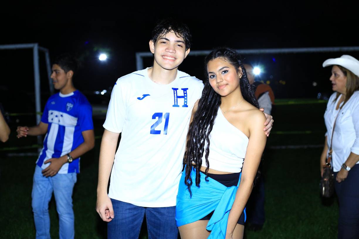 Said Napky y Sary Ortiz