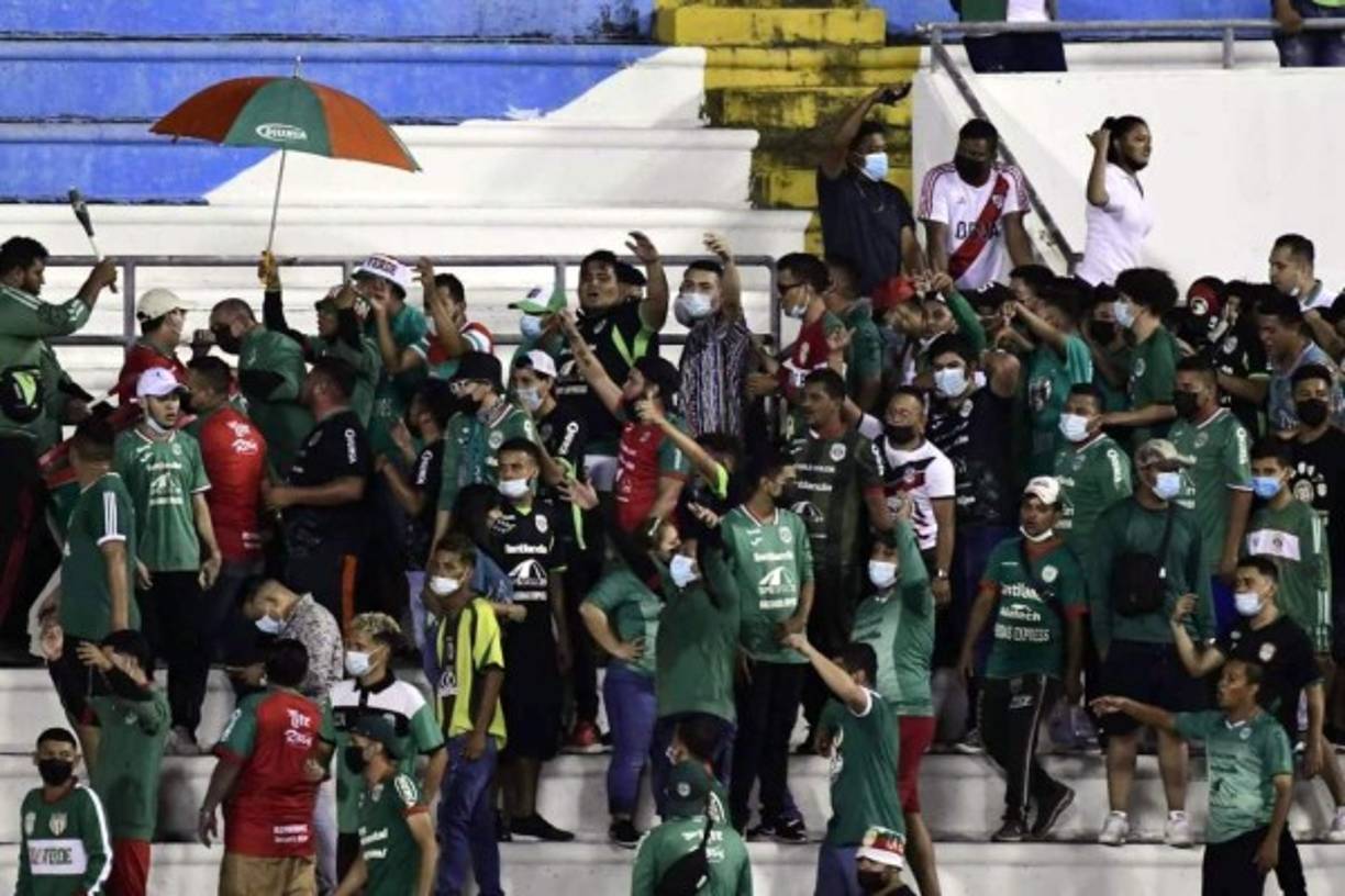 La afición del Marathón volvió al estadio Olímpico para apoyar a su amado equipo.