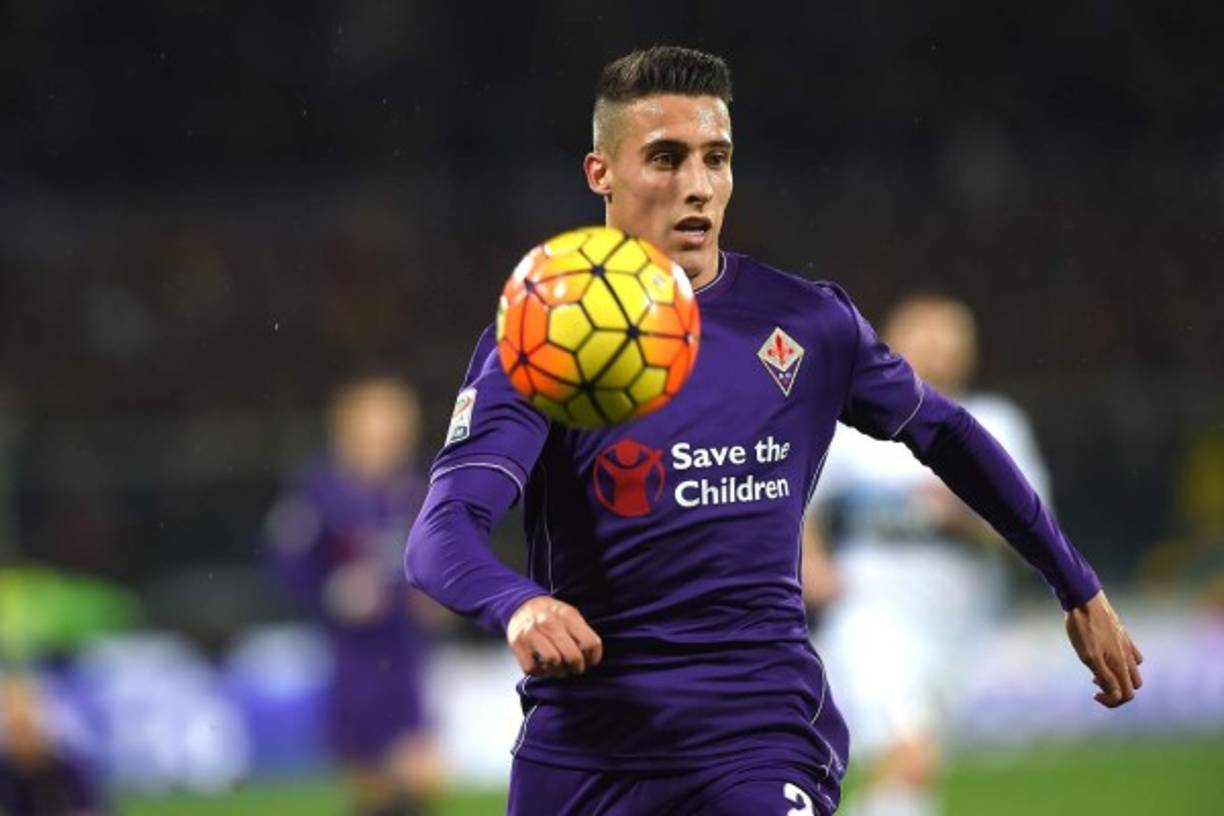 Cristian Tello: Bombazo en México. Según información de ESPN, el exdelantero del Barcelona ha sido ofrecido a jugar en Los Tigres del campeonato mexicano. El atacante no pudo sobresalir en la Fiorentina de Italia y llegaría a suelo azteca en lo que sería un gran fichaje.