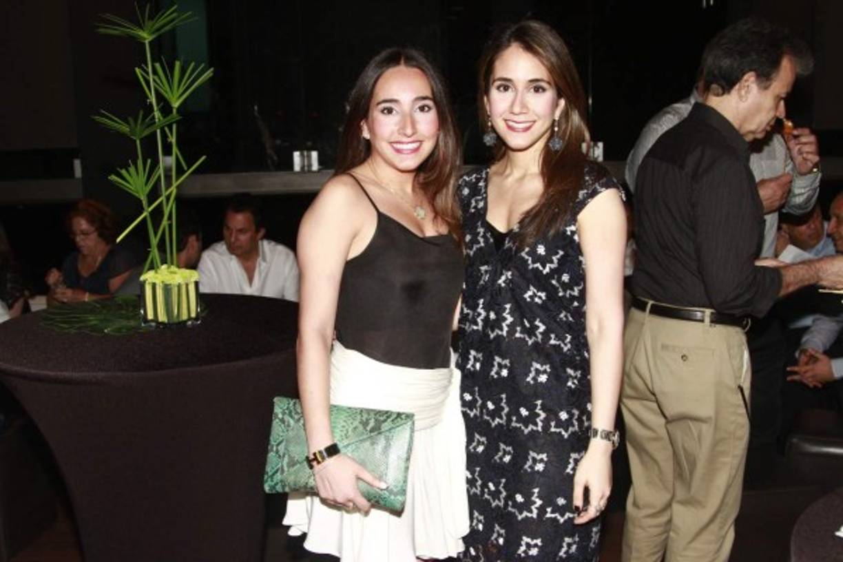 Nicolle y Giselle Maalouf.