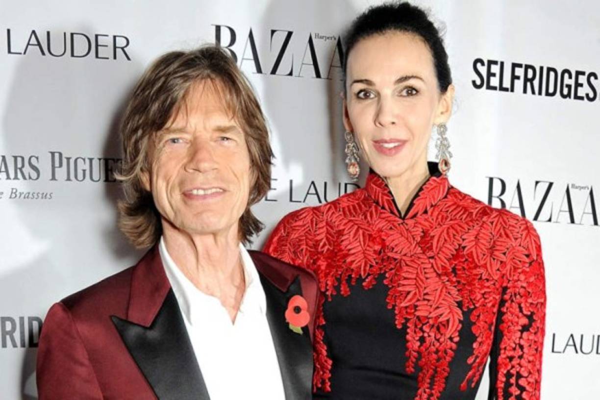 En 2014, Jagger pasó una de las peores tragedias de su vida, L'Wren Scott se suicidó a los 49 años de edad.