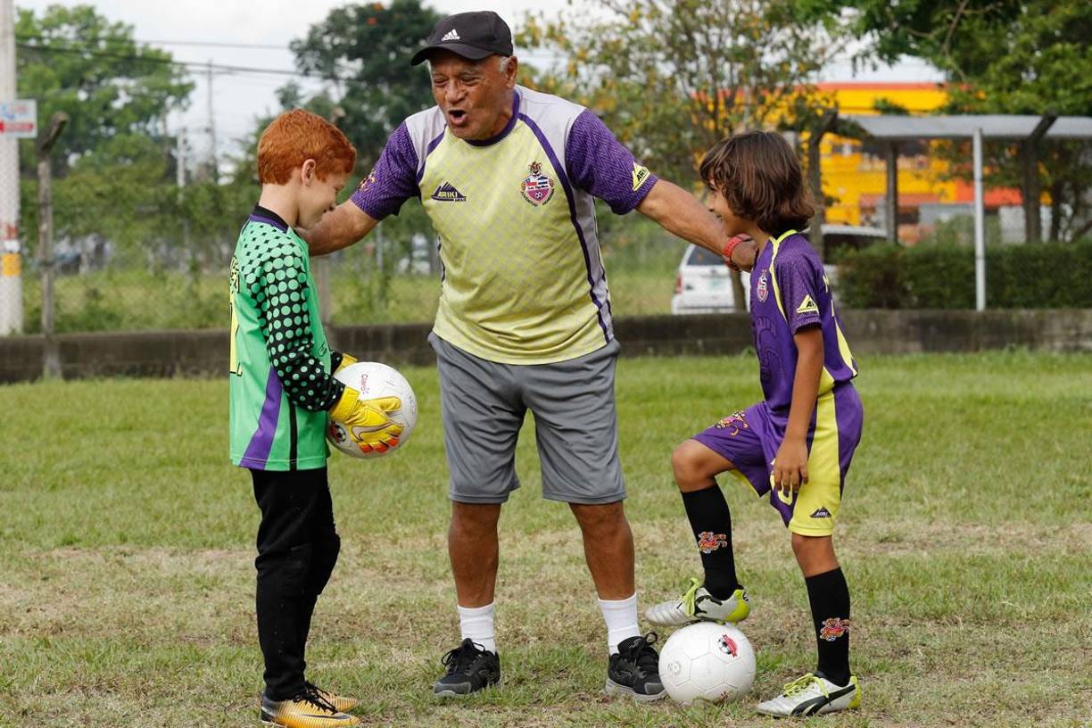 La vida de Néstor Matamala en imágenes: su última foto antes de morir