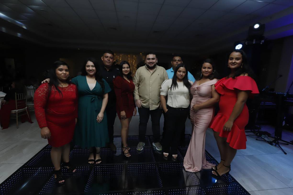 El equipo Coranorte asistió para disfrutar del convivio. 