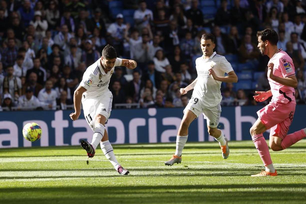 Previo al final del encuentro llegó el tercer y último gol del Real Madrid en el descuento, anotado por Marco Asensio (90+3), tras una jugada de Nacho.