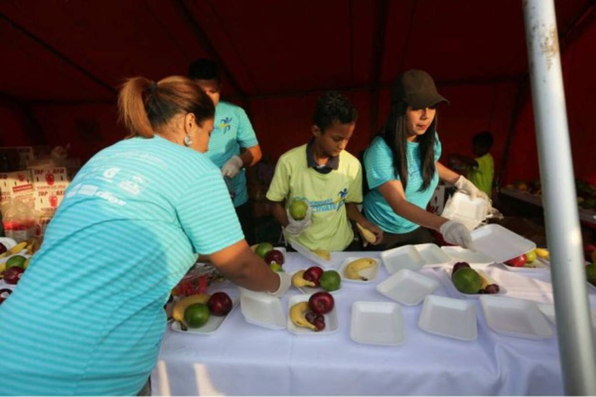 Las actividades deportivas y el consumo de frutas es la combinación perfecta para mantener un buen estado de salud.