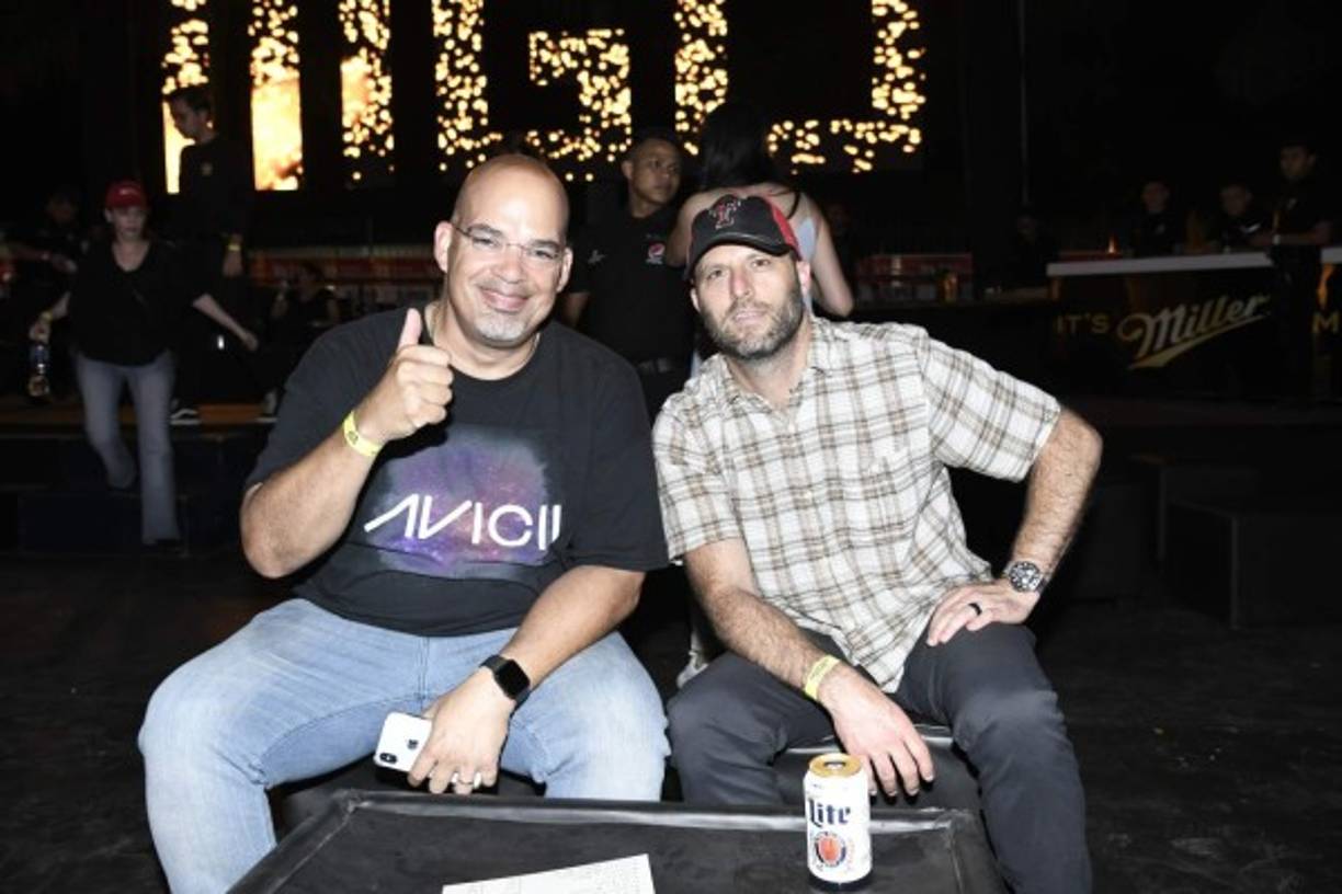 El concierto tuvo público de todas las edades.