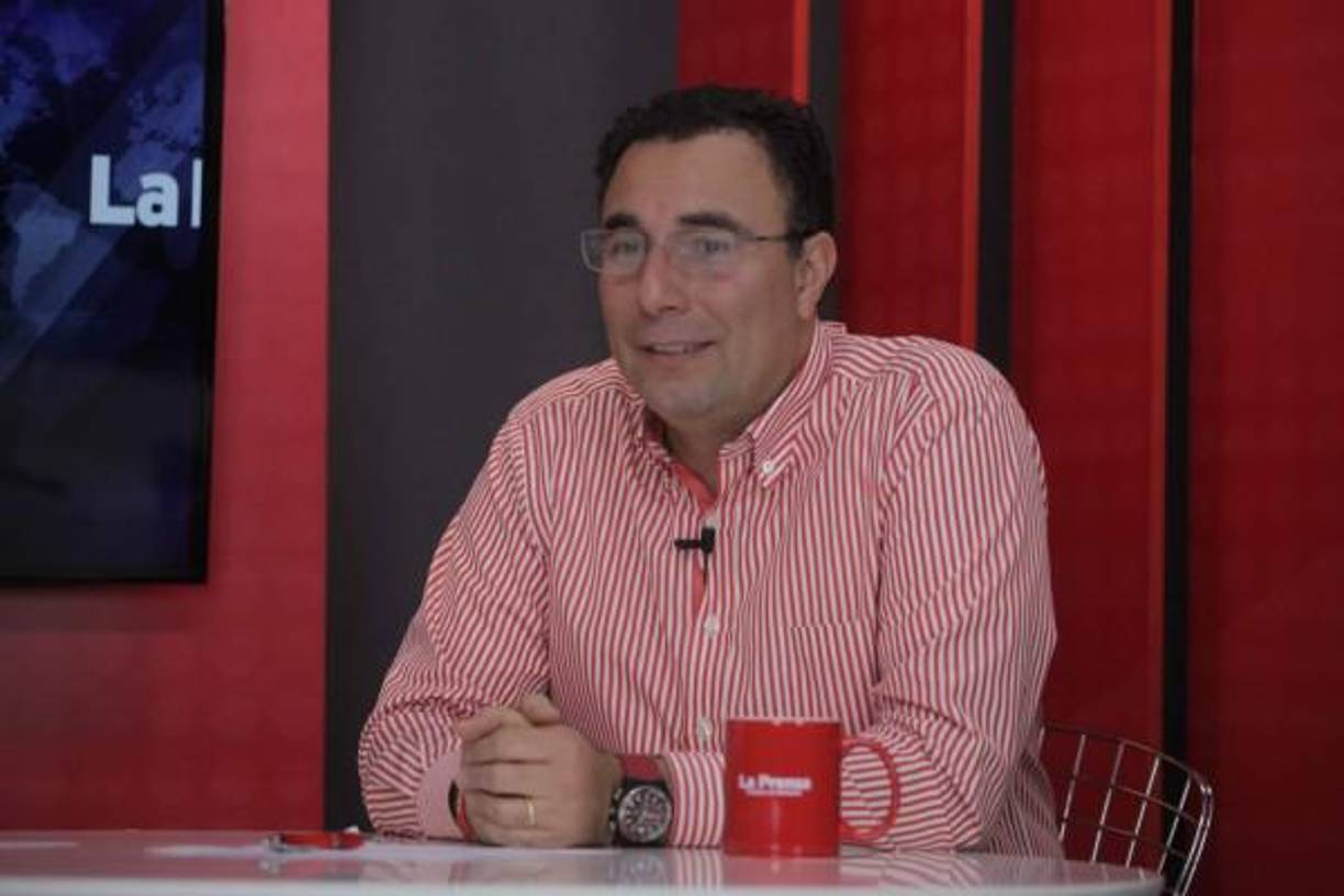 Argumentó que se trata de “un tema de principios éticos y morales que delincuentes no entenderían jamás”. 