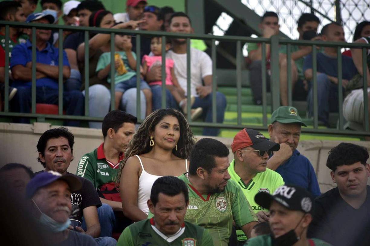 Un buen número de aficionados asistió al estadio Yankel Rosenthal, donde el Marathón goleó (4-0) al Olancho FC.