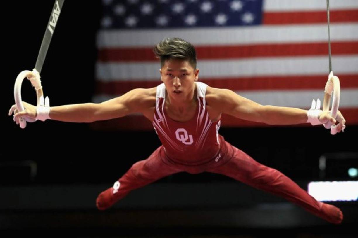 GIMNASIA. Estrella humana. Yul Moldauer compite en los anillos durante el campeonato P & G desarrollado en el Honda Center en Anaheim, California.