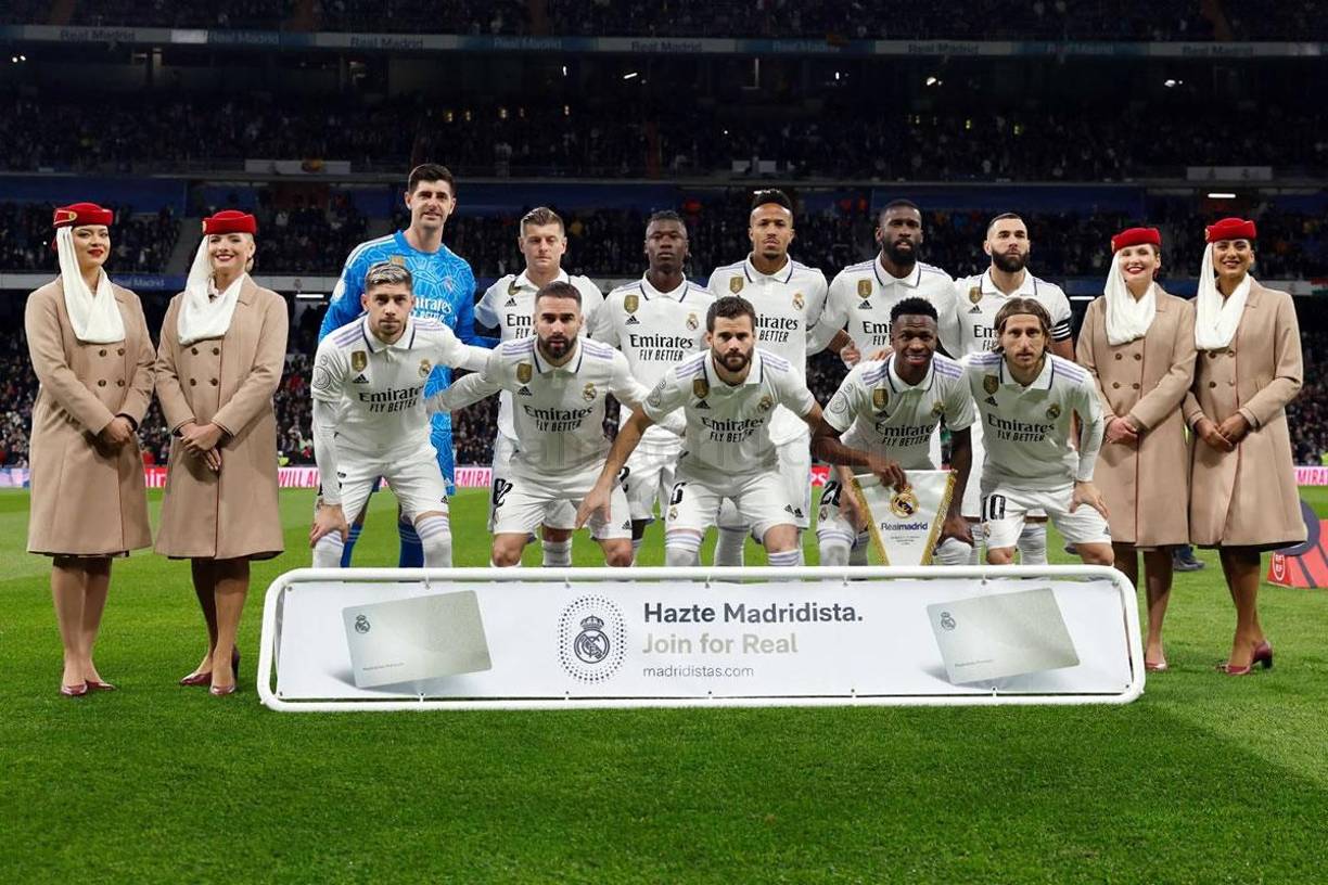 El 11 titular del Real Madrid posando previo al inicio del partido ante el Barcelona.