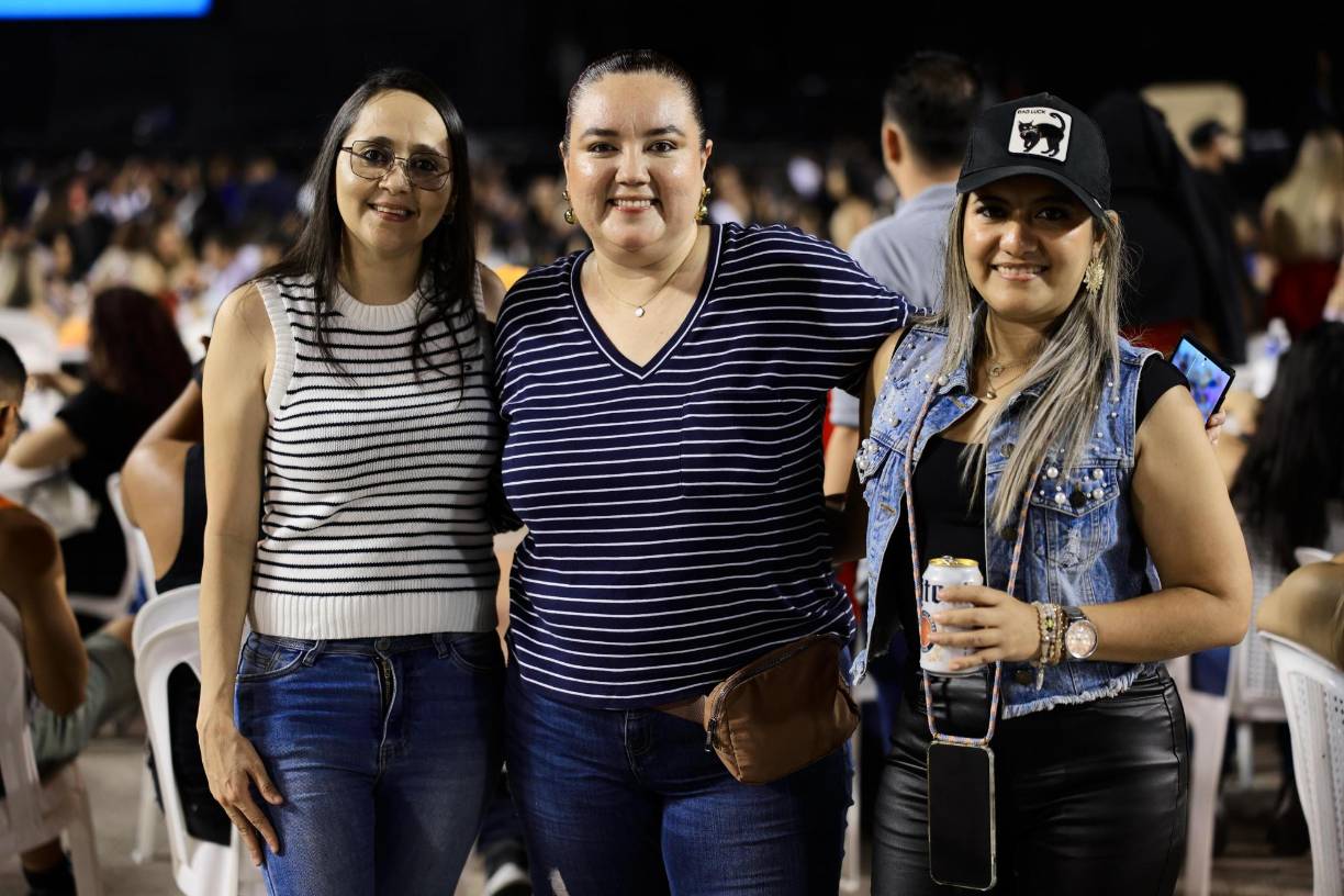 Karina López, Jackie Caballero y Corina Rápalo