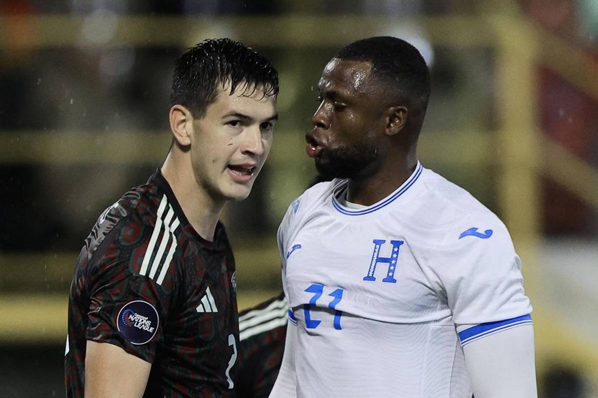 Yustin Arboleda recordó el beso de Samuel Caballero a Cuauhtémoc Blanco y así se lo hizo a César Montes.