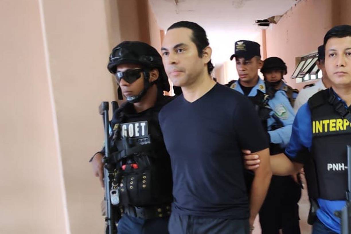 La importante captura fue ejecutada por especialistas de la Unidad Transnacional de Investigación Criminal (UTIC) en apoyo con policías del Grupo de Operaciones Especiales Tácticas (GOET), quienes se desplazaron hasta la ciudad de Choluteca, donde lograron ubicar y capturar a los sospechosos.