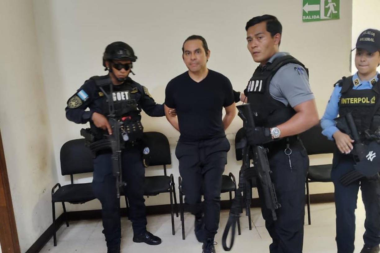 El salvadoreño es el “principal implicado” en el desfalco contra los asociados de la Cooperativa Santa Victoria de R.L., COSAVI, según las autoridades de El Salvador.