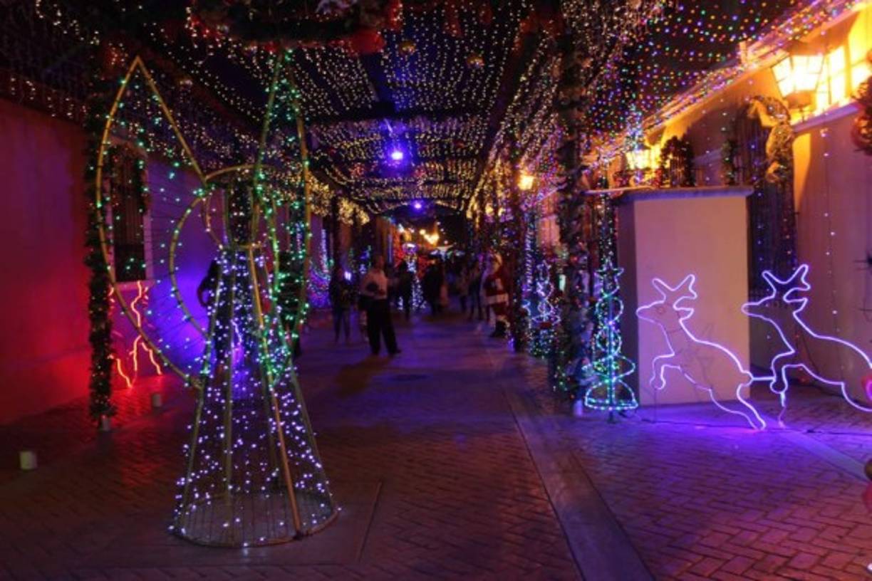 "Cada noche se realizan distintas actividades en el centro de la ciudad de Comayagua."