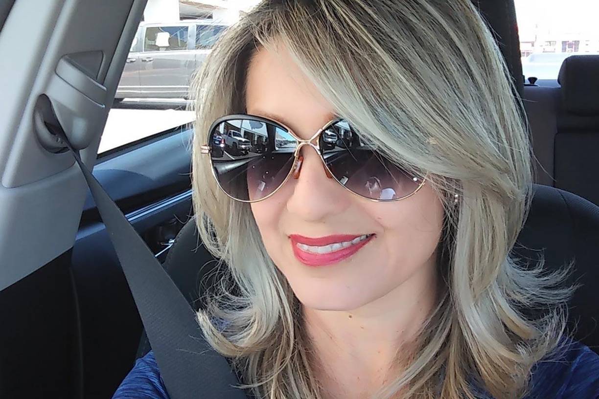 Una mujer hispana fue asesinada a balazos cuando realizaba una entrega en una tienda mexicana en Brooksville, condado de Hernando en Florida, Estados Unidos.