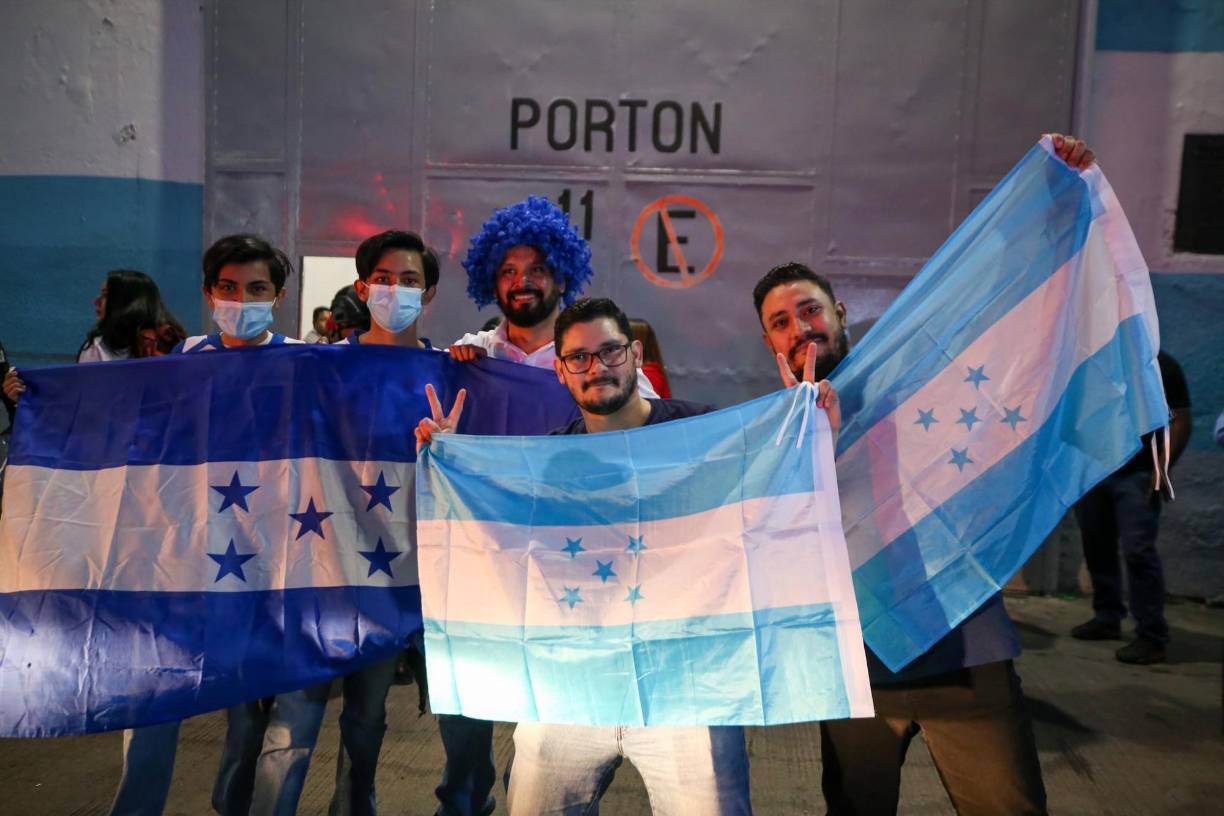 Honduras-Granada: Algarabía y ambientazo en el Chelato Uclés