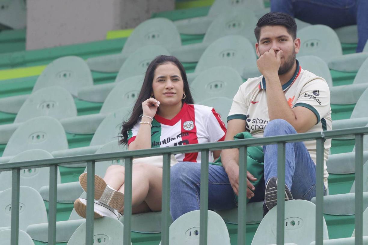 Las bellas chicas que adornaron la última jornada y el gran ambiente