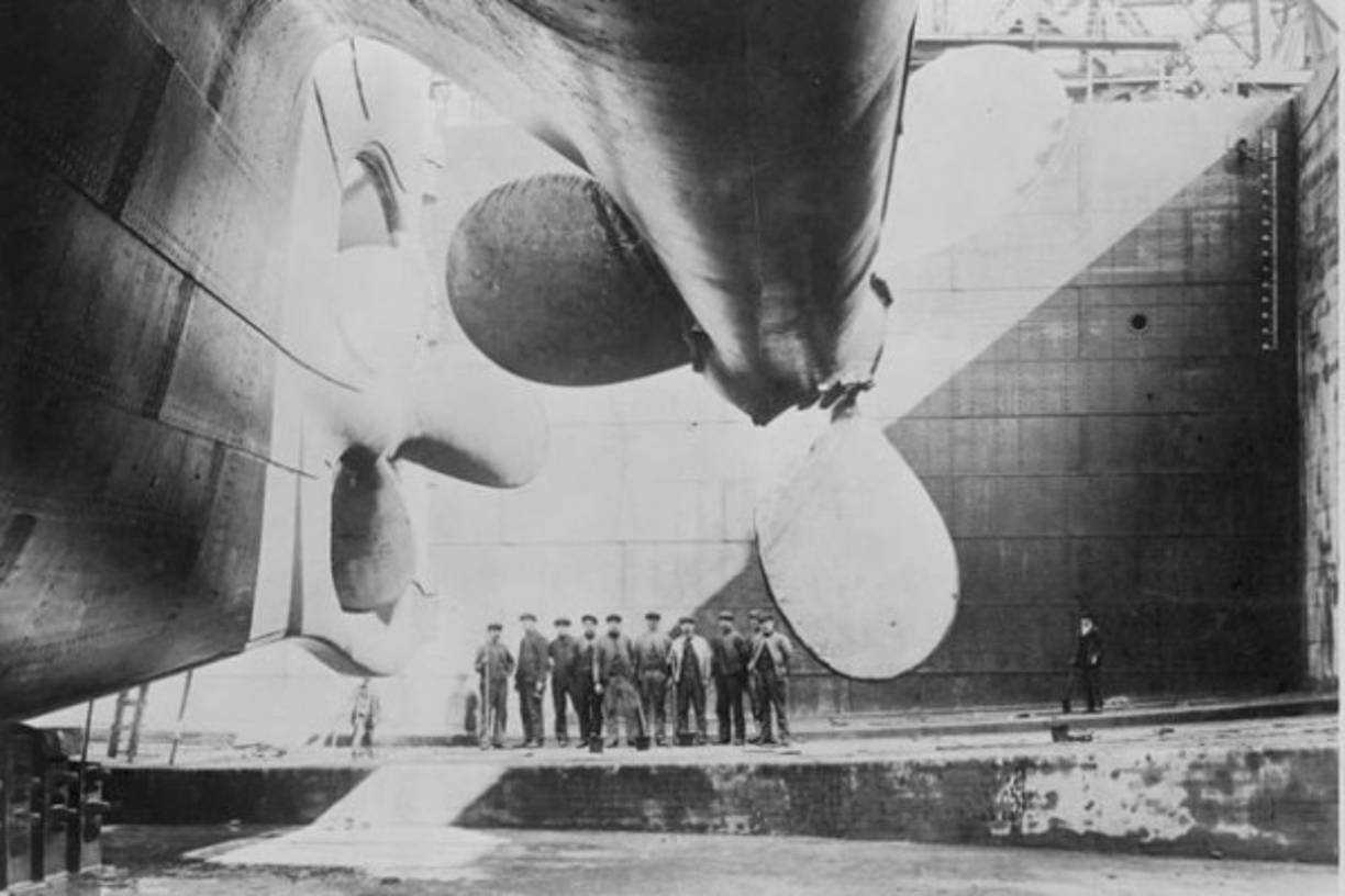 Fue construido entre 1909 y 1912 en el astillero Harland and Wolff de Belfast, el Titanic era el segundo de los tres transatlánticos que formaban la clase Olympic.