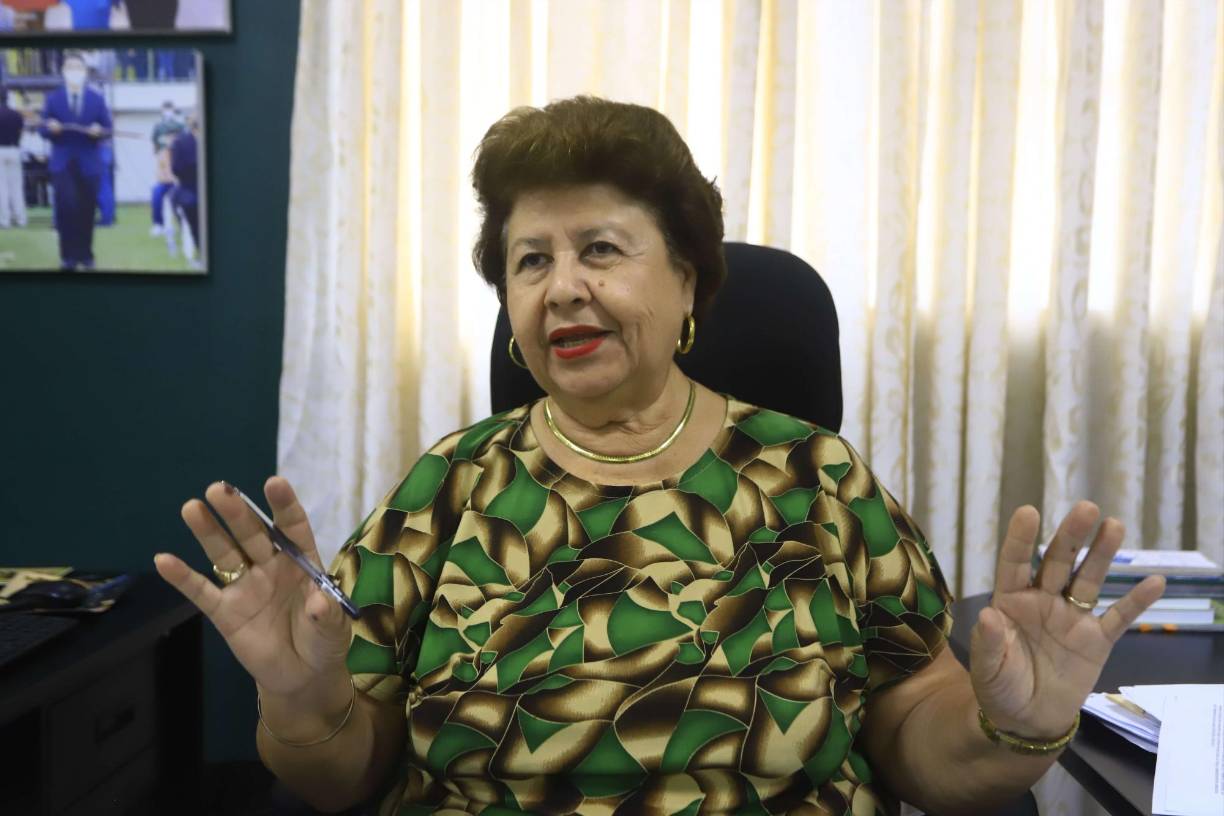 <b>2. María Luisa Martell,</b> alcalde de Puerto Cortés (Cortés): su salario es de L103,000.00