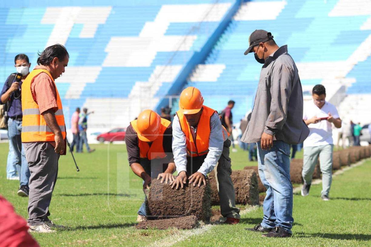 La grama se cambiará en un 100%. Esa es la primera etapa de cuatro. 