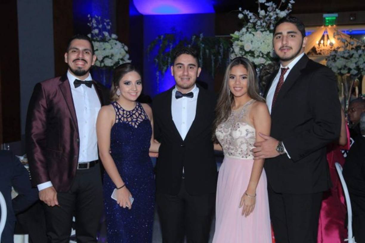 Cristo Mejía, Catalina Ramírez, Stefano Fanconi, María Fernanda y Eduardo López.