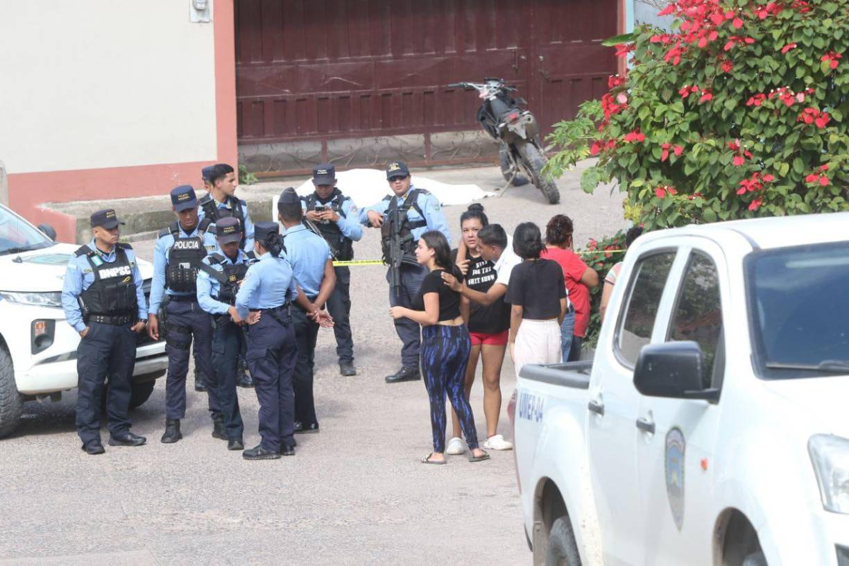 Los dispositivos, colocados en postes de la Empresa Nacional de Energía Eléctrica (ENEE), eran utilizados para monitorear los movimientos de la policía y rivales en el sector.