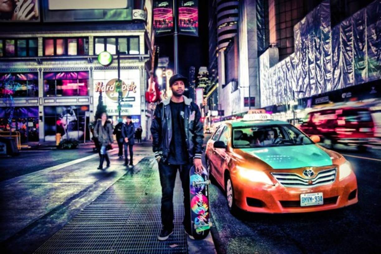 La ciudad de Toronto nunca ha lucido más bella como se muestra en el lente del hondureño Stephan Ordoñez, un especialista del arte de la fotografía que ha encontrado en lo cotidiano y lo urbano de la metrópoli.