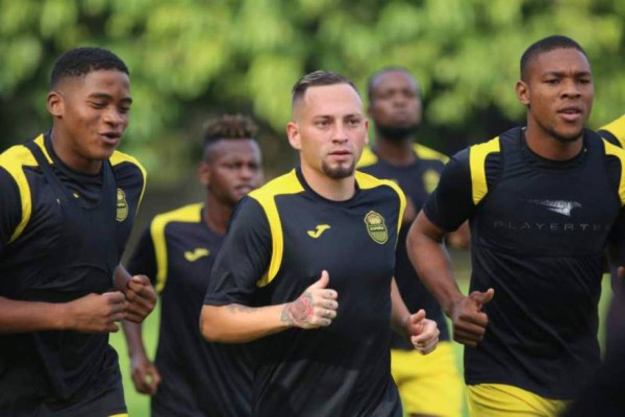 Real España ya cuenta con su último fichaje: Ilce Barahona. El mediocampista que llegó procedente del Platense ya trabaja en la pretemporada con la Máquina.