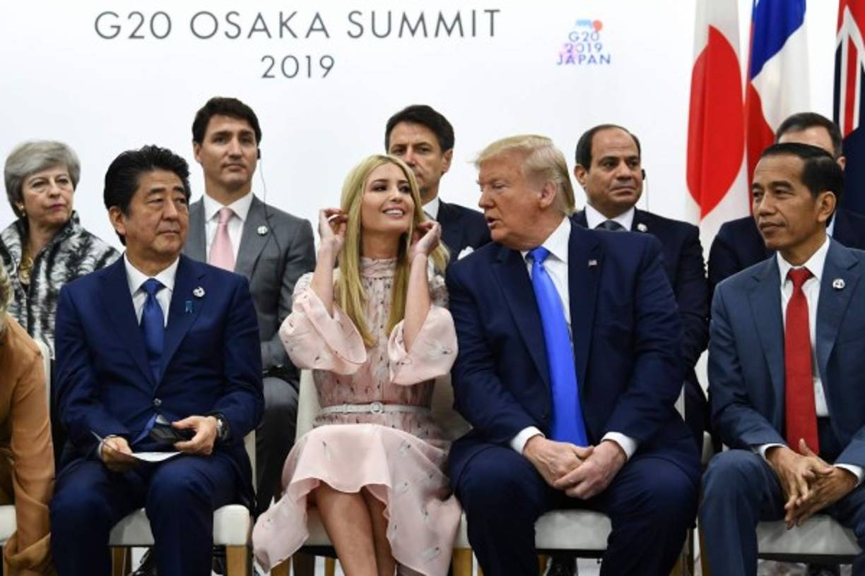 Ivanka Trump se convirtió en una de las grandes protagonistas de la cumbre del G20 al acaparar la atención por su prominente rol en el Gobierno de su padre, Donald Trump, llegando a 'incomodar' a algunos de los líderes mundiales que asistieron a la cita diplomática.